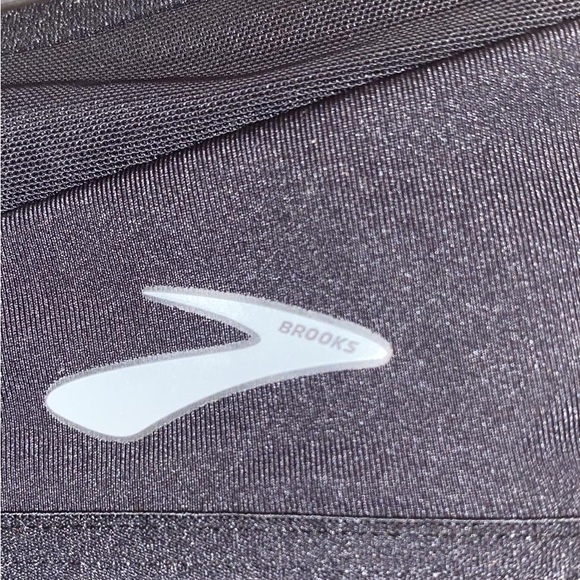 Brooks Dare Racerback Run Bra - Picture 10 of 11